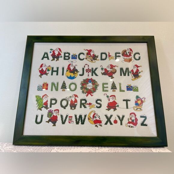 Christmas alphabet needlepoint frame || Christmas themed wall art || 2001’ Circa - Picture 11 of 11